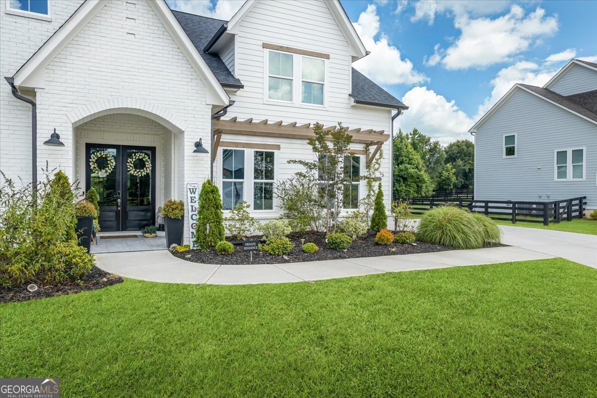 7620 Fireside Farms DR