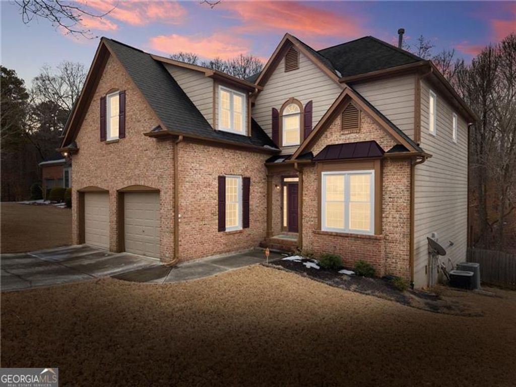 Photo of 2705 Chandler Grove Drive, Buford, GA 30519 (MLS # 10685286)