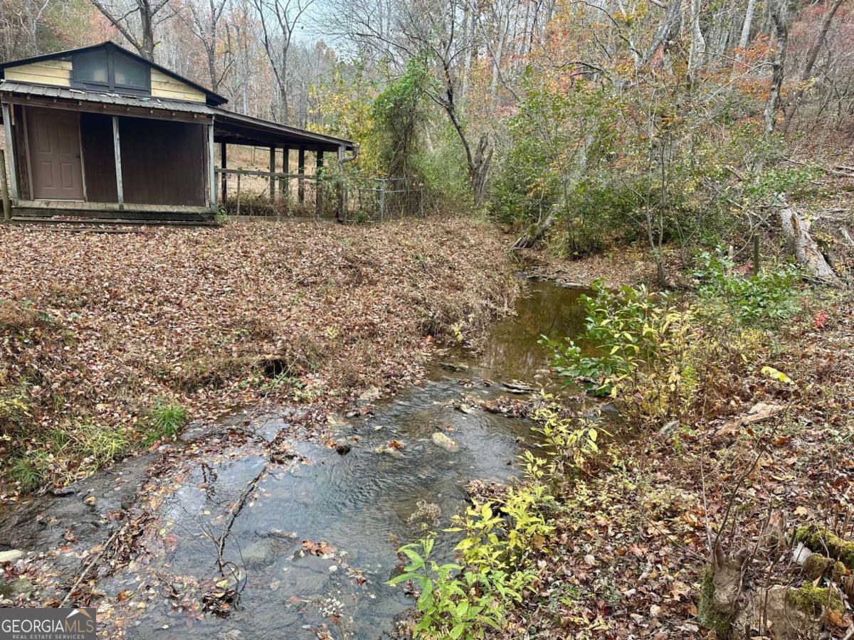 7567 Henderson Mountain RD