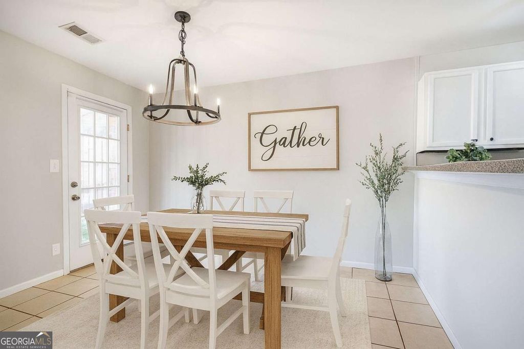 Photo of 143 Princeton Avenue, Adairsville, GA 30103 (MLS # 10648352)