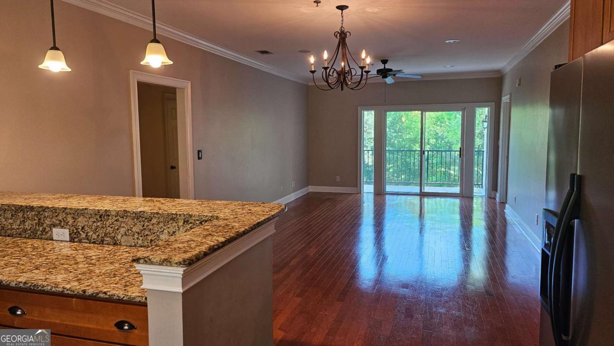 350 Wood Lake DR 13