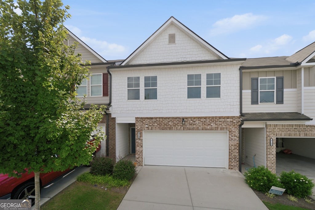 Photo of 4724 Fullerton Drive, Oakwood, GA 30566 (MLS # 10831976)