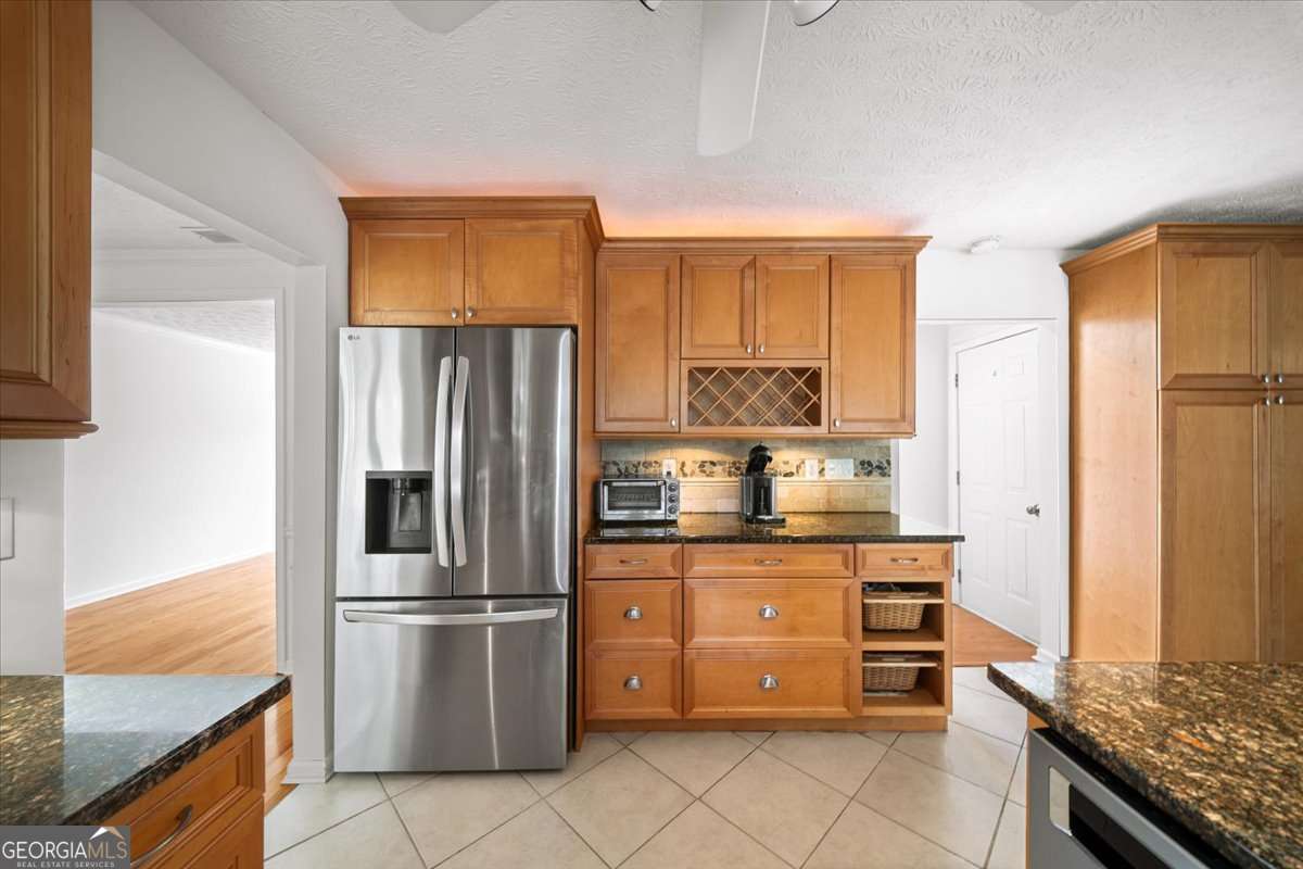 1585 Pinebreeze DR