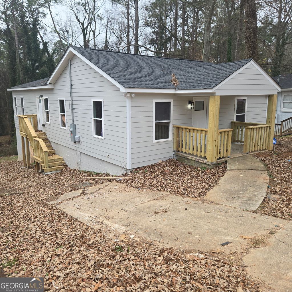 Photo of 172 Polar Rock Road SW, Atlanta, GA 30315 (MLS # 10669643)