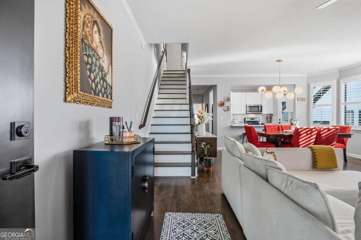 1433 Carroll DR NW 8