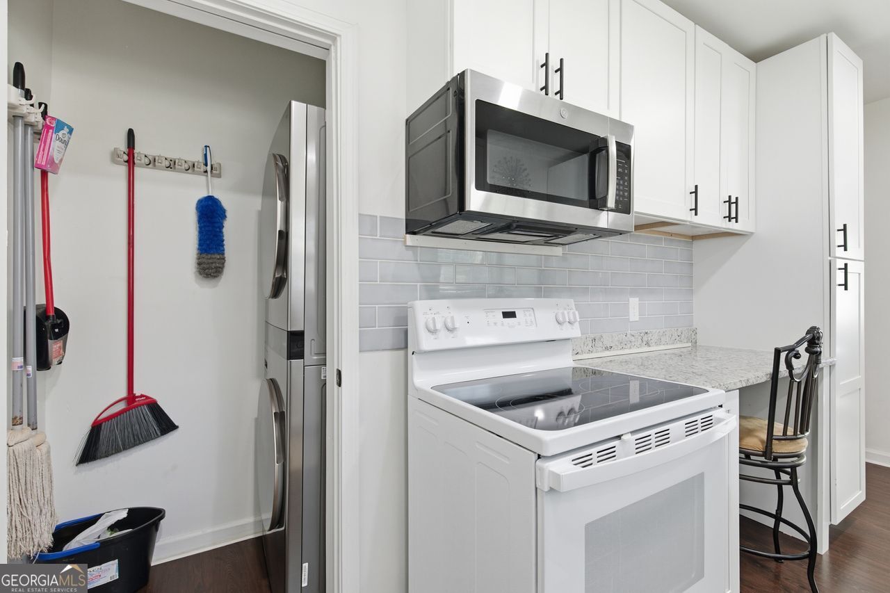 C D Connallys Prop - Residential