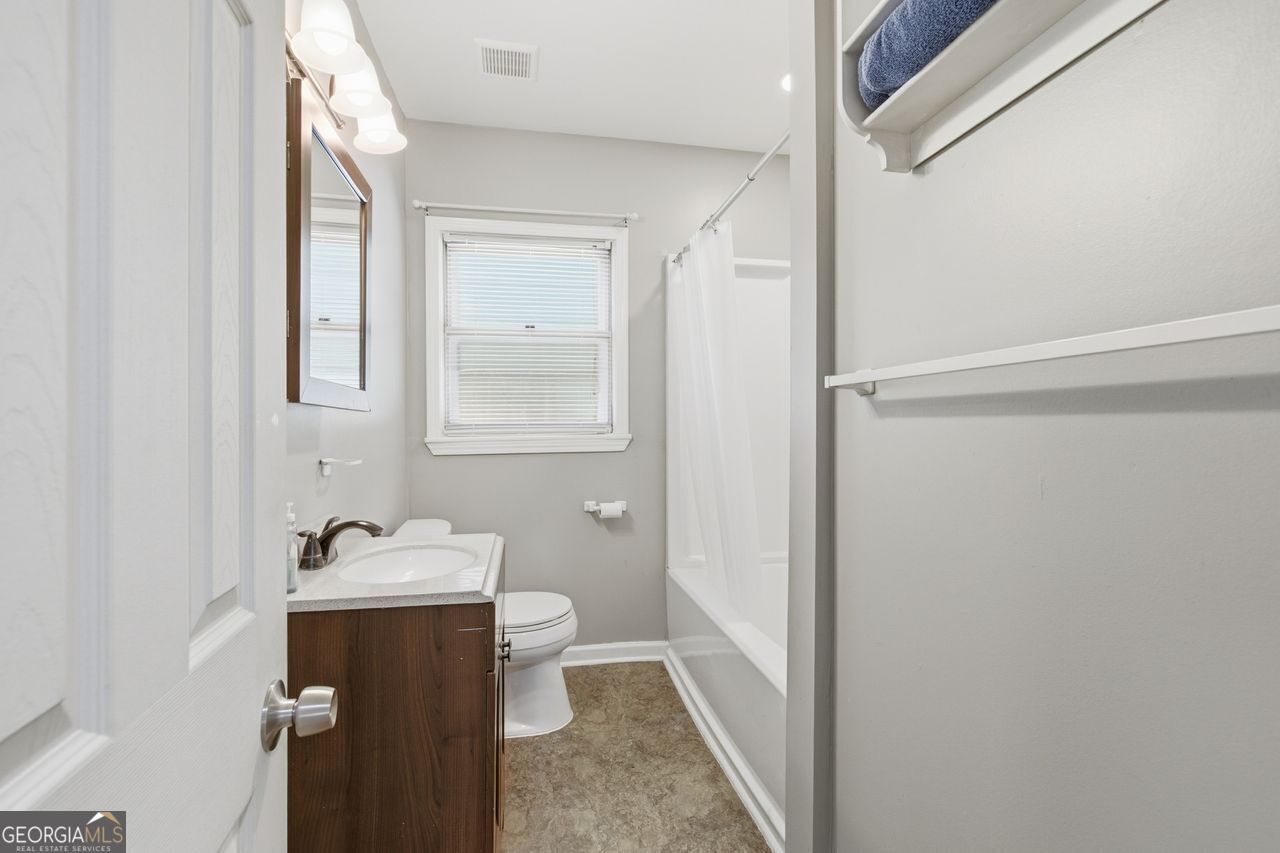 C D Connallys Prop - Residential