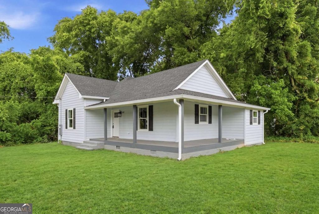 Photo of 537 Fletcher Street, Cedartown, GA 30125 (MLS # 10760371)
