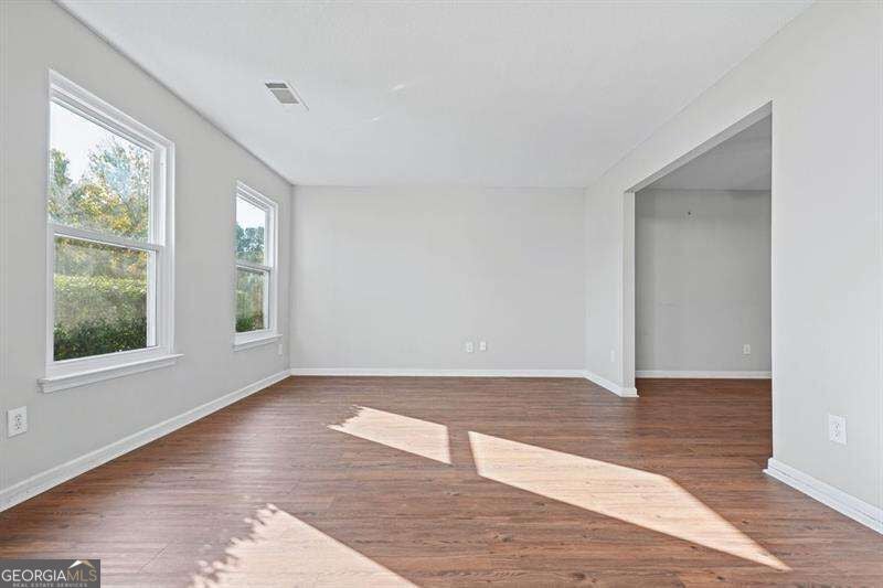 210 Mystic HOLW