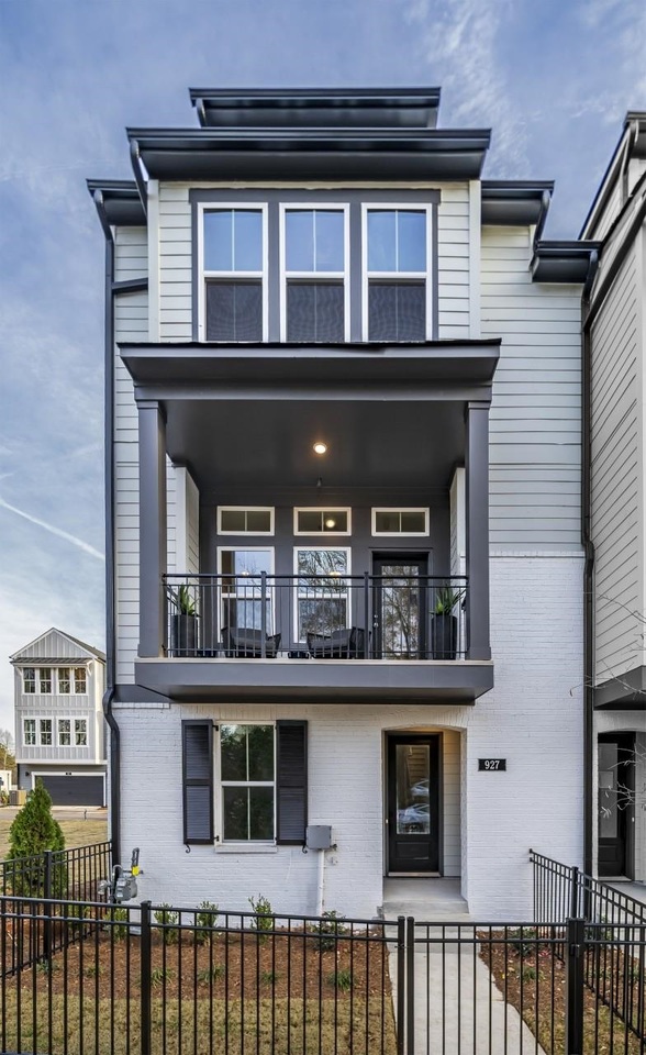 The HARPIN is a beautiful 3 story, end unit Home, with an open concept design and a designer gas fireplace. The gourmet chef styled kitchen boasts quartz countertops, walk-in pantry and a 36" stainless steel, 5 burner gas cooktop. Natural light pours through 3 walls of windows to illuminate the impeccable details of the Harpin. Our community is home to the sought after City of Decatur Schools and across the street from the East Decatur PATH and Legacy Park - Welcome Home!