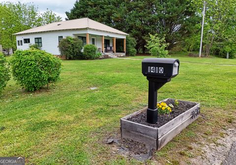 A home in Hiawassee