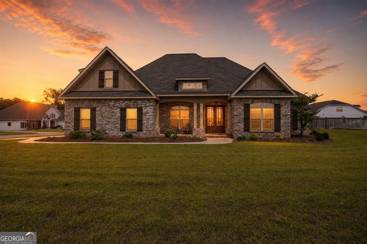 231 Flat Shoal DR