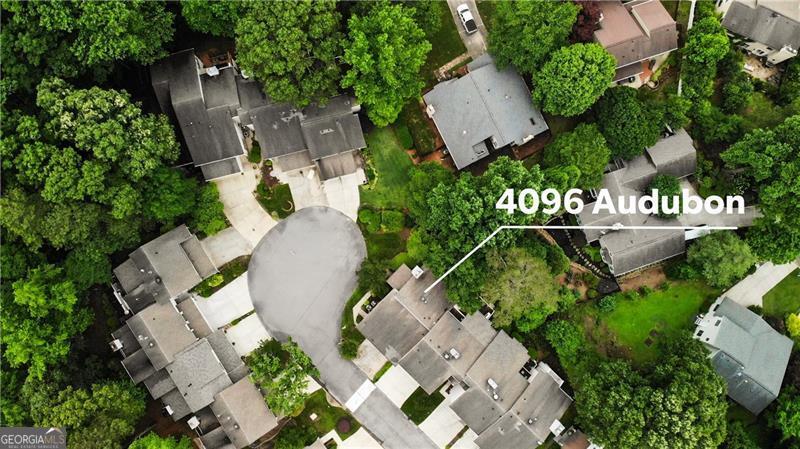Pinecrest Townhomes - Residential