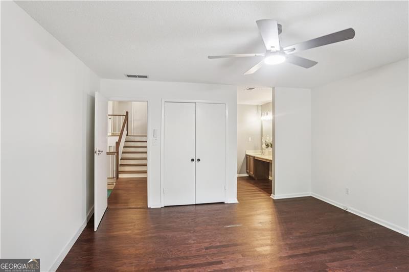 Pinecrest Townhomes - Residential