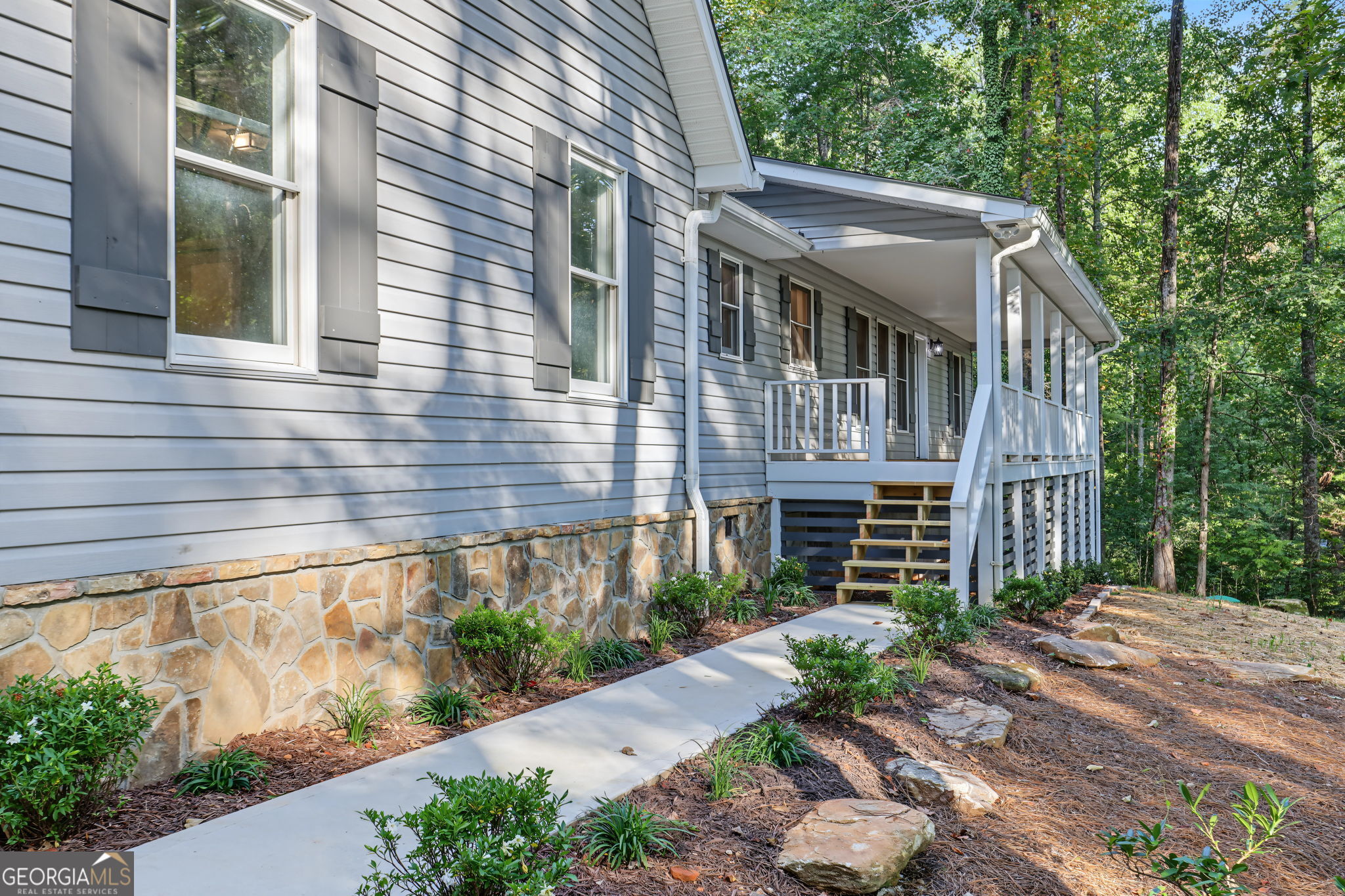 623 Deerfield DR