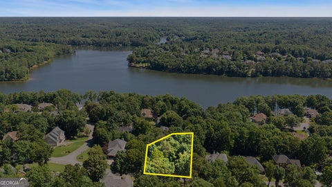 Photo of 810 Southern Shore Drive, Peachtree City, GA 30269 (MLS # 10786576)