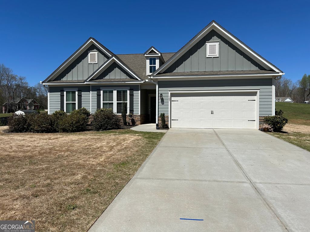 Photo of 167 Waterford Circle, Cornelia, GA 30531 (MLS # 10720371)