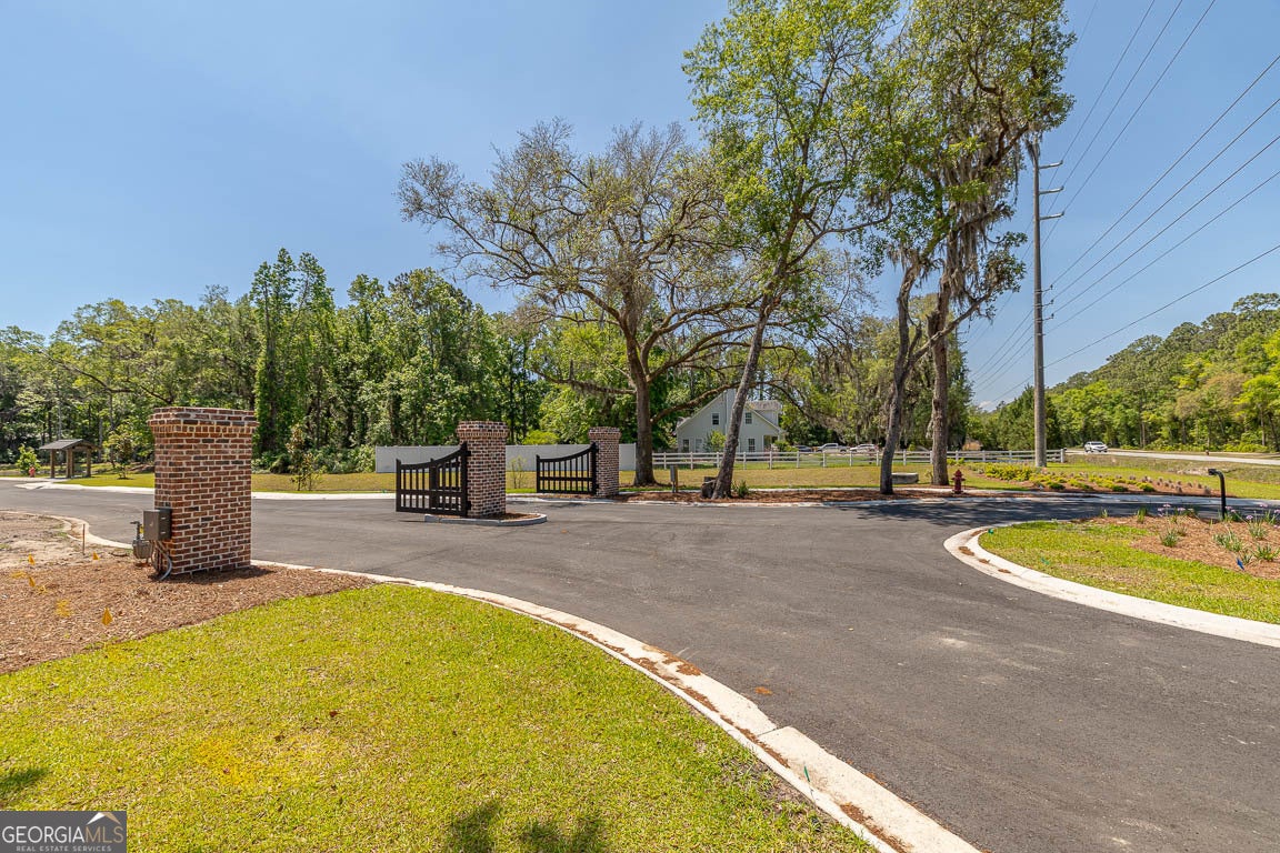 134 Canopy LN