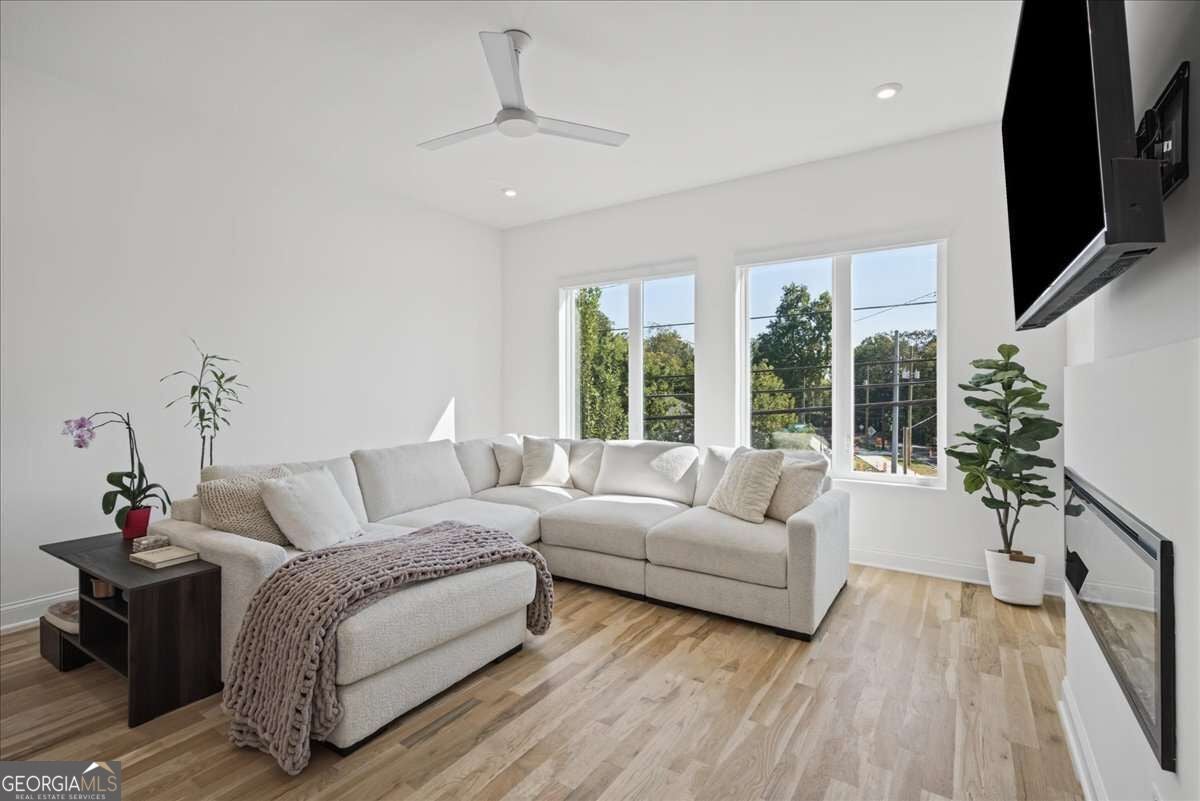183 Moreland AVE SE 107