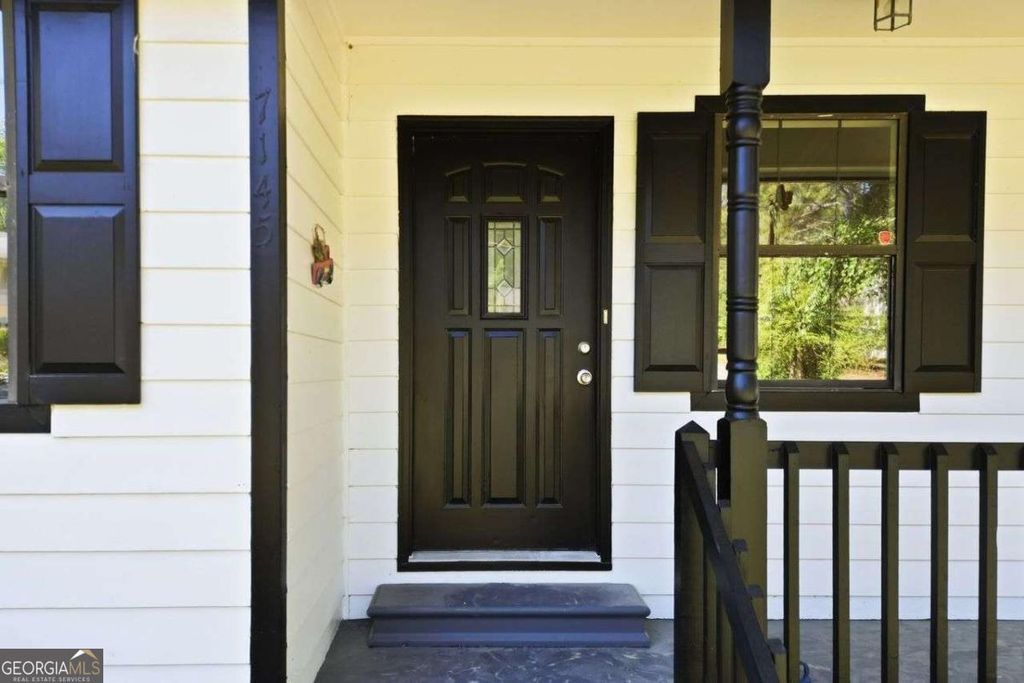 Photo of 7145 Stonecreek Drive, Douglasville, GA 30134 (MLS # 10735662)