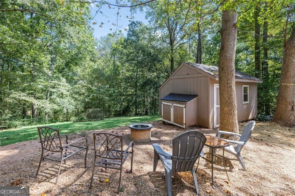 Acworth, Georgia 30102, United States, 3 Bedrooms Bedrooms, ,2 BathroomsBathrooms,Residential,Active,188862