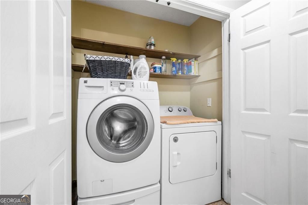 Acworth, Georgia 30102, United States, 3 Bedrooms Bedrooms, ,2 BathroomsBathrooms,Residential,Active,188862