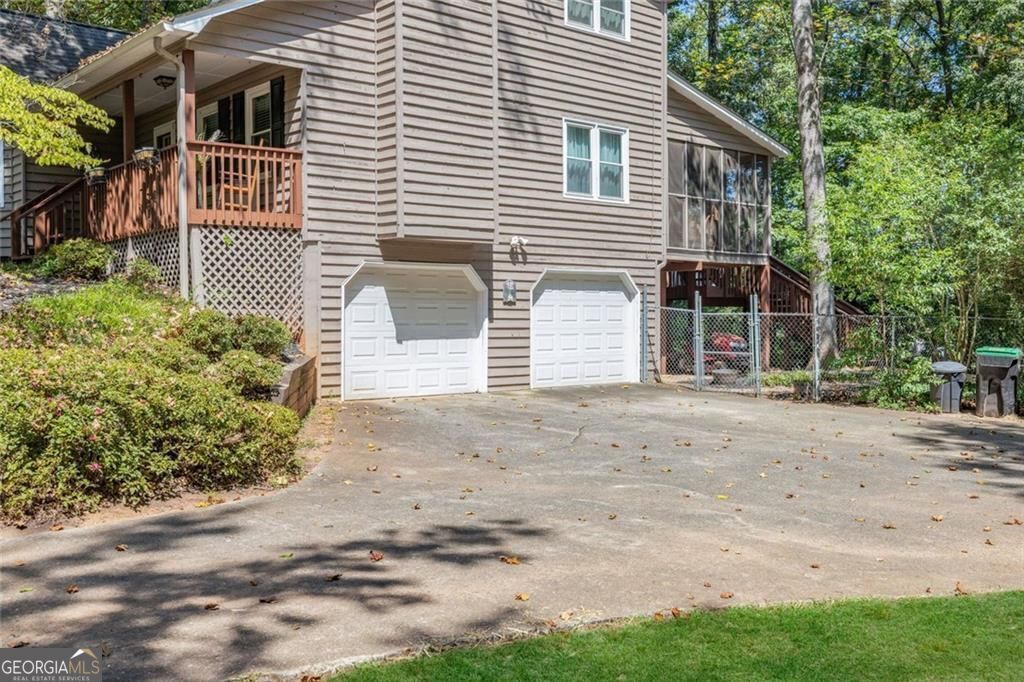 Acworth, Georgia 30102, United States, 3 Bedrooms Bedrooms, ,2 BathroomsBathrooms,Residential,Active,188862