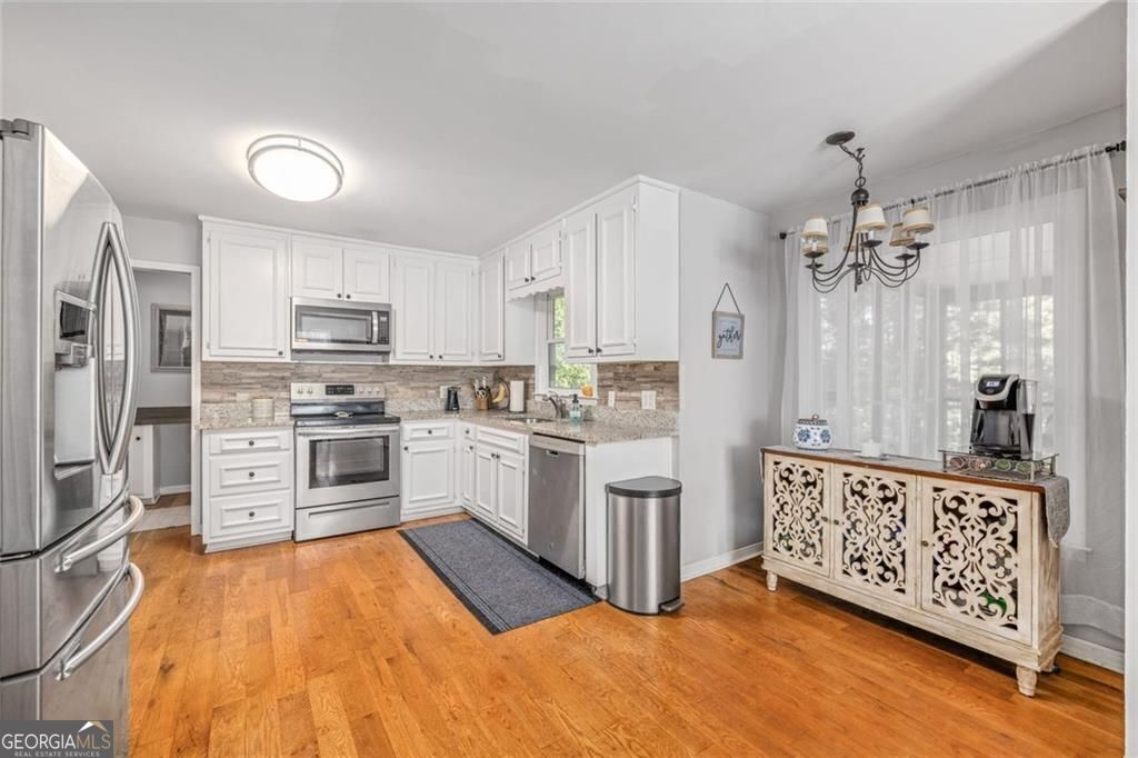 Acworth, Georgia 30102, United States, 3 Bedrooms Bedrooms, ,2 BathroomsBathrooms,Residential,Active,188862