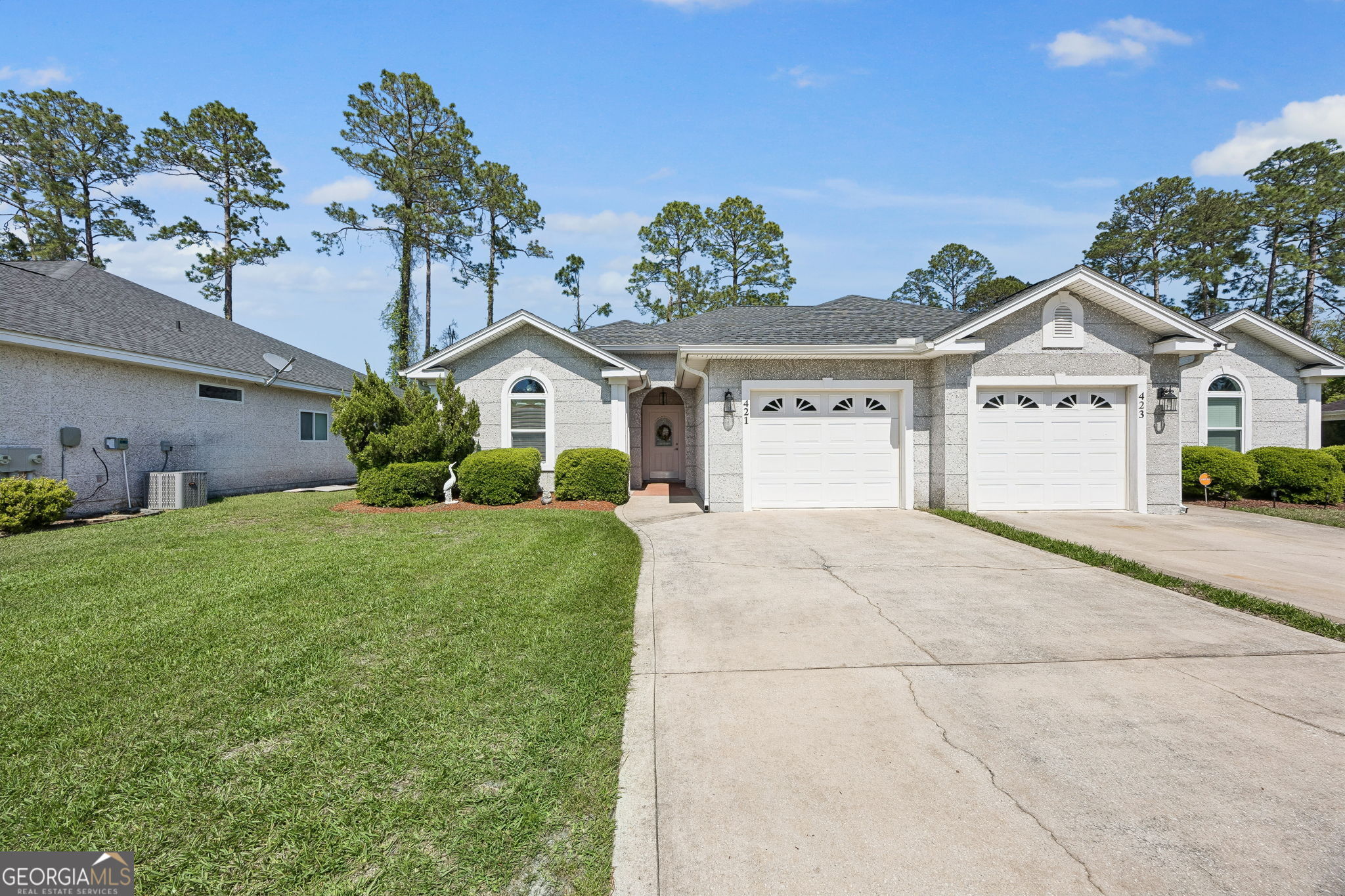 421 Eagle BLVD