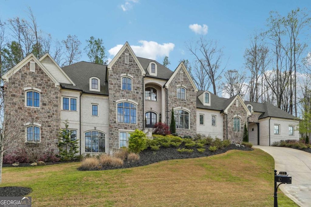 Photo of 252 Traditions Drive, Alpharetta, GA 30004 (MLS # 10757705)
