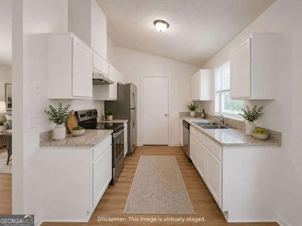 Photo of 2509 Corner Stone Trail, Decatur, GA 30034 (MLS # 10824560)