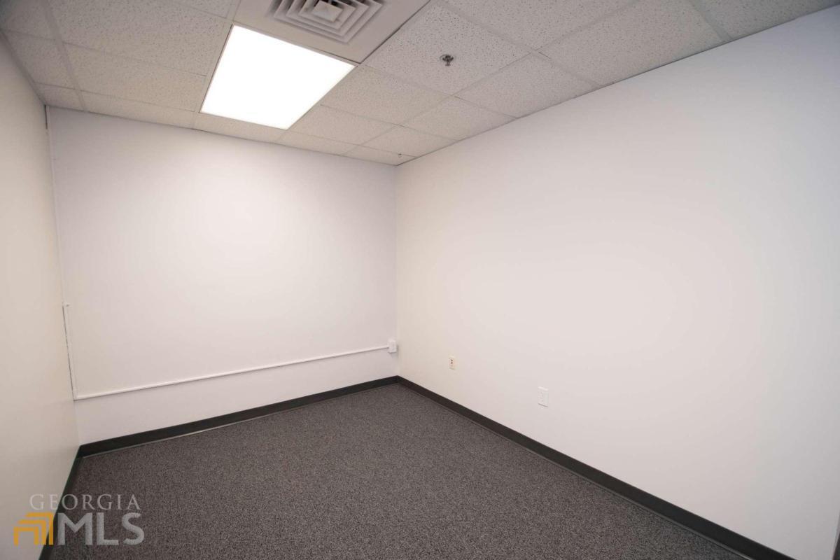 None - Commercial Lease