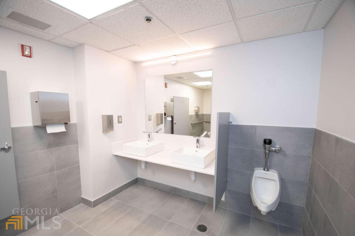 None - Commercial Lease