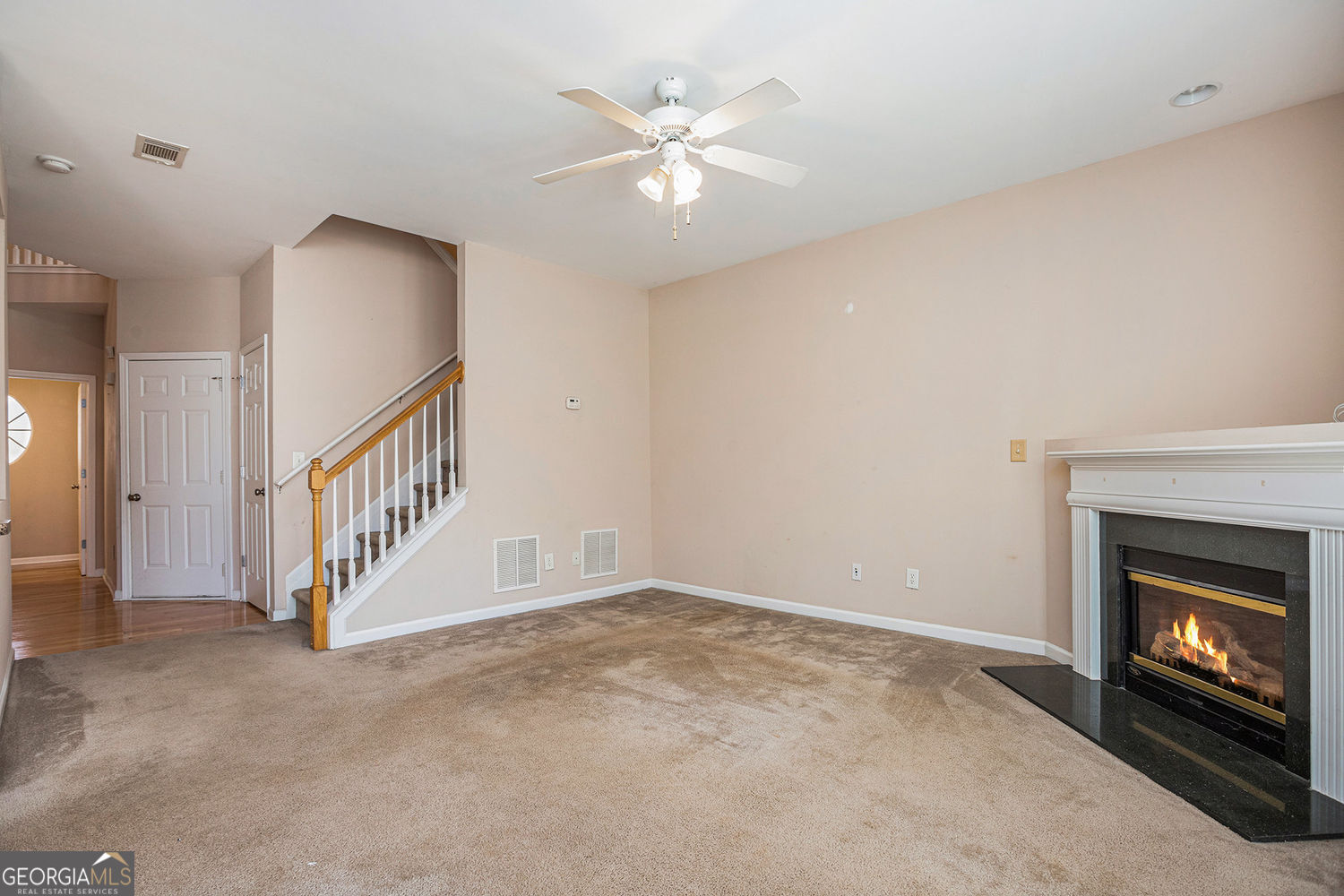 OLDE PEACHTREE TOWNHOMES - Residential