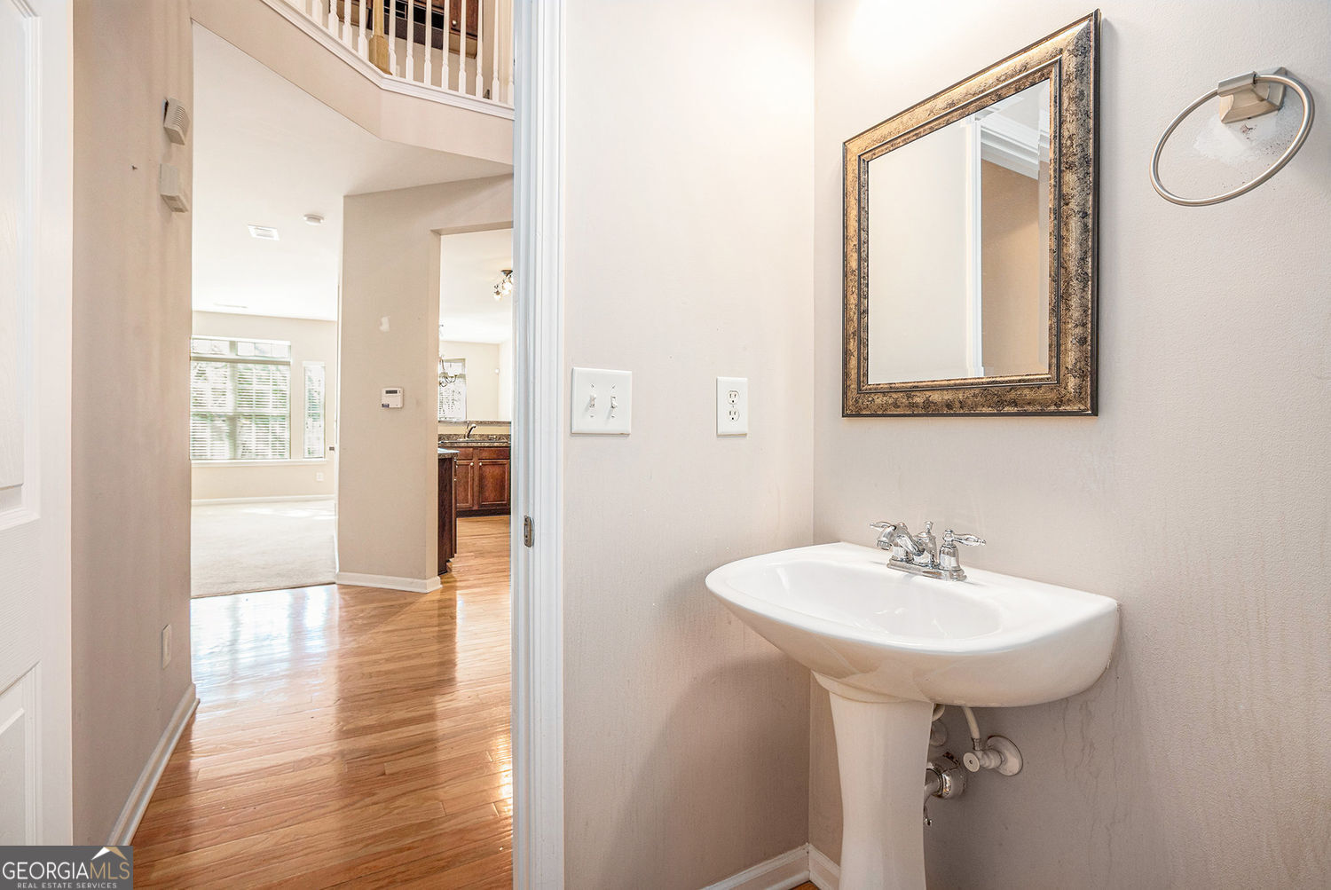 OLDE PEACHTREE TOWNHOMES - Residential