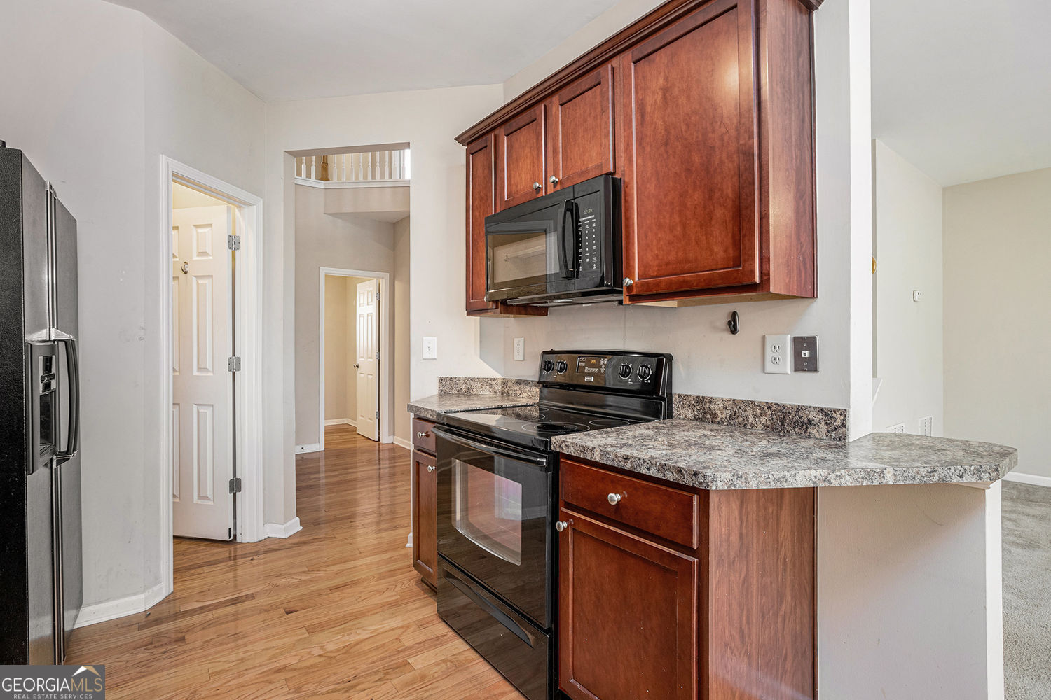 OLDE PEACHTREE TOWNHOMES - Residential