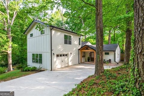 Photo of 1461 Lively Ridge Road NE, Atlanta, GA 30329 (MLS # 10739763)