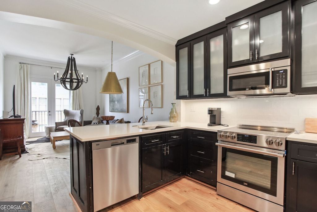 Photo of 2255 Peachtree Road NE #825, Atlanta, GA 30309 (MLS # 10724656)