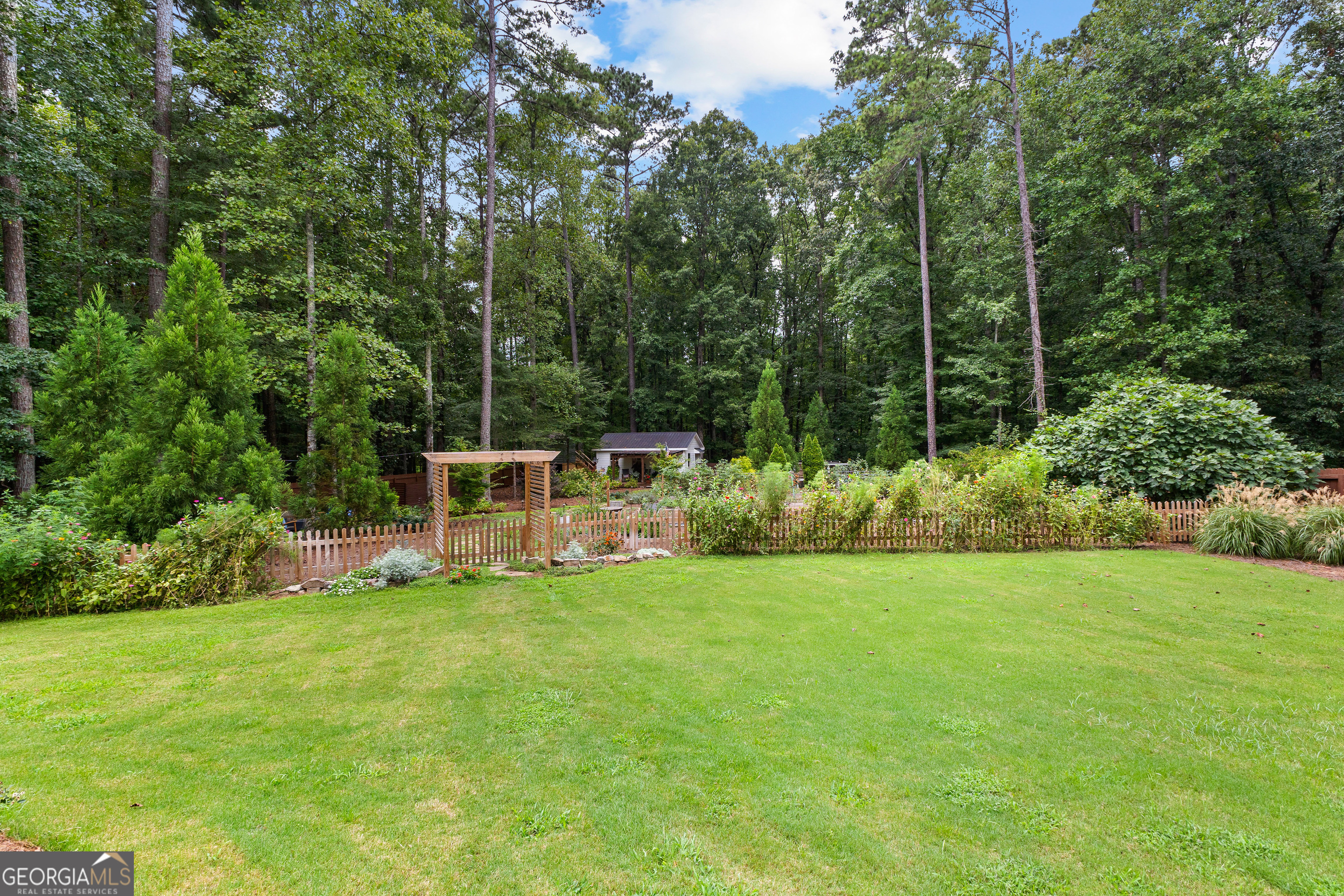 150 Browns Crossing DR