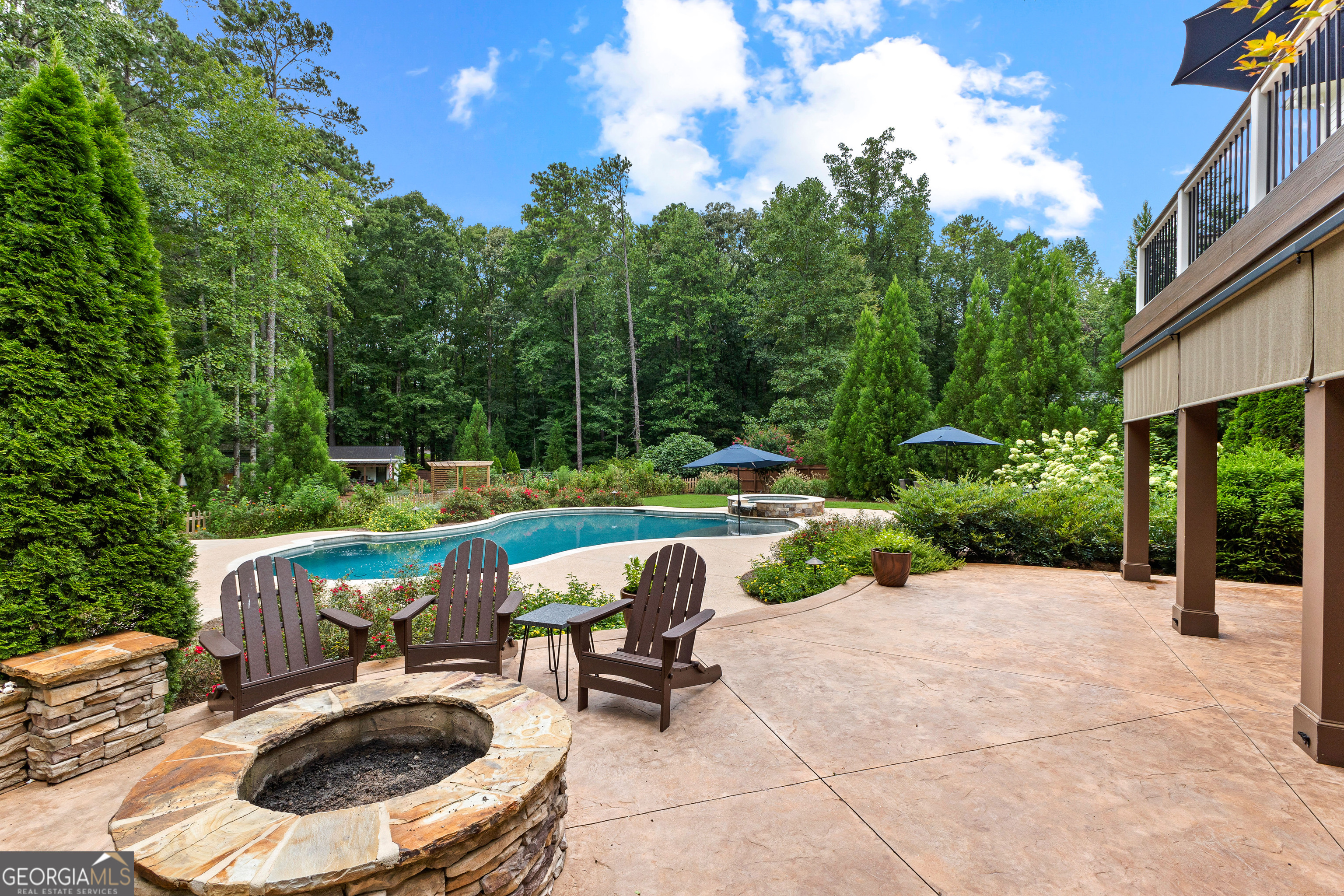 150 Browns Crossing DR