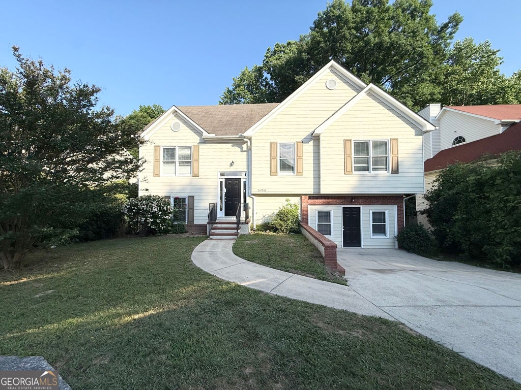 Photo of 5753 Three Lakes Drive, Atlanta, GA 30349 (MLS # 10829855)