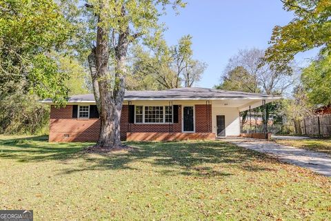 Photo of 102 Beech Creek Drive NW, Rome, GA 30165 (MLS # 10630798) Photo of 102 Beech Creek Drive NW, Rome, GA 30165 (MLS # 10630798)
