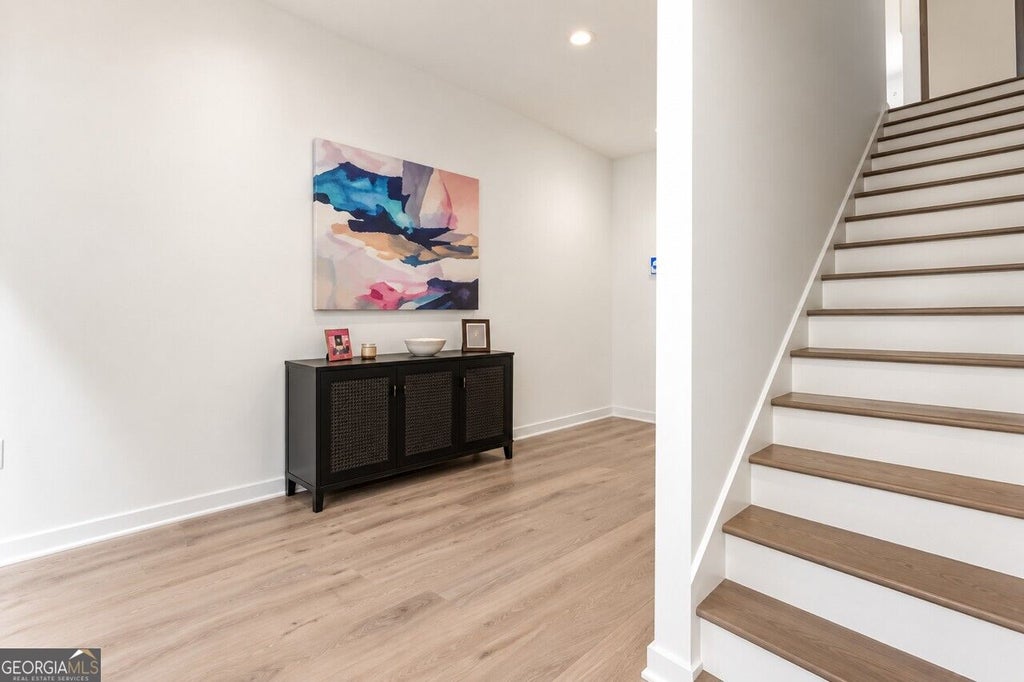 Photo of 1598 Rock Dam Drive SE, Atlanta, GA 30317 (MLS # 10867651)
