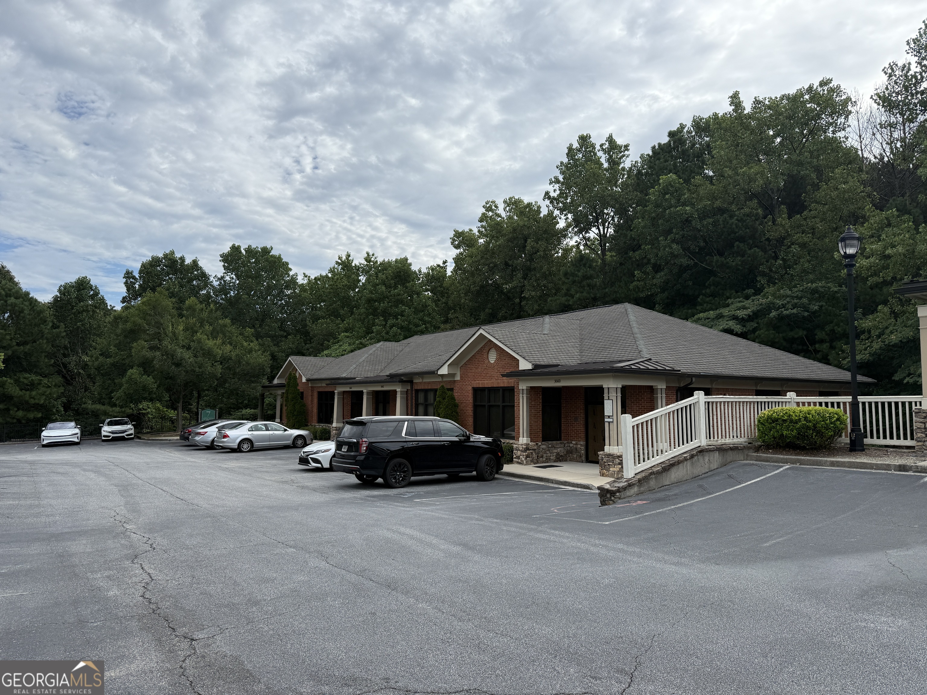 3650 Highlands PKWY SE