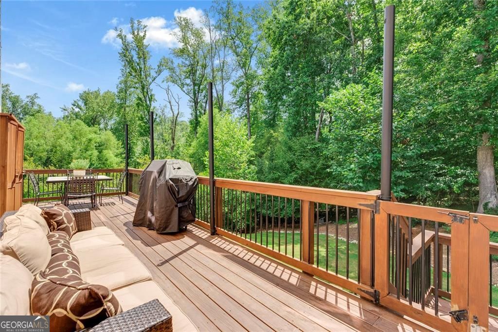 Woodwinds at New Providence - Residential