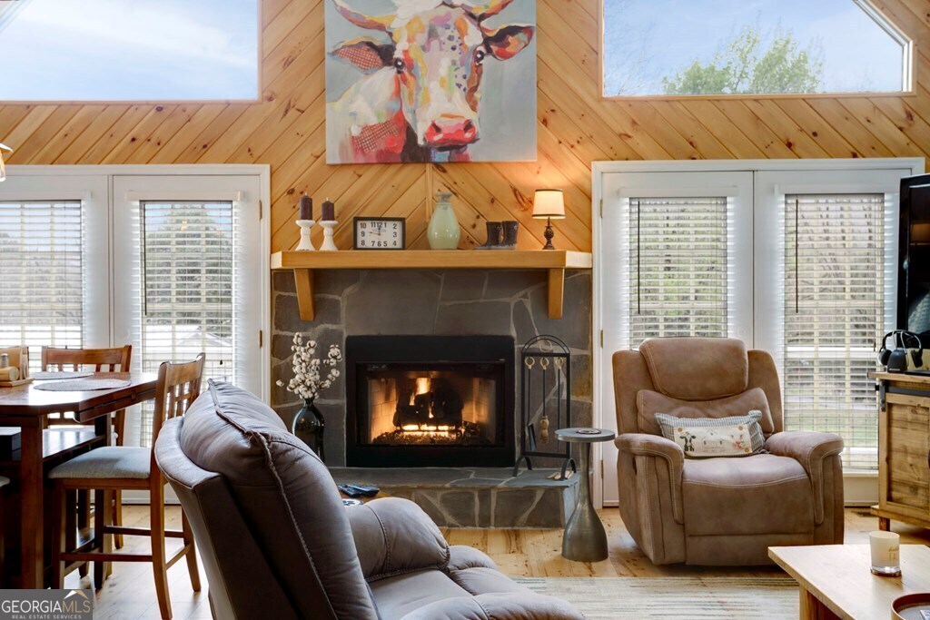 3601 Swallows Creek RD