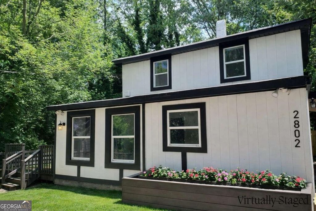 Photo of 2802 Palm Drive, East Point, GA 30344 (MLS # 10671291)