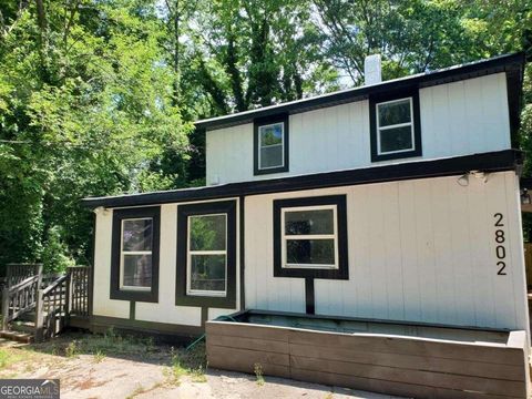 Photo of 2802 Palm Drive, East Point, GA 30344 (MLS # 10671291)