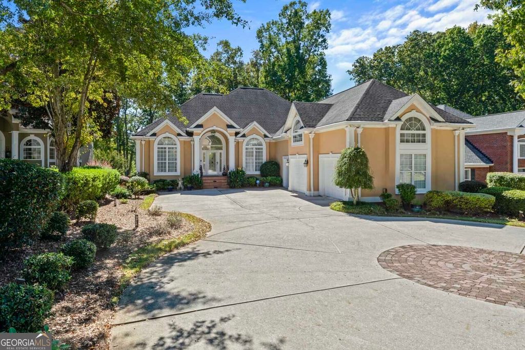 Photo of 123 Eagles Club Drive, Stockbridge, GA 30281 (MLS # 10629745)