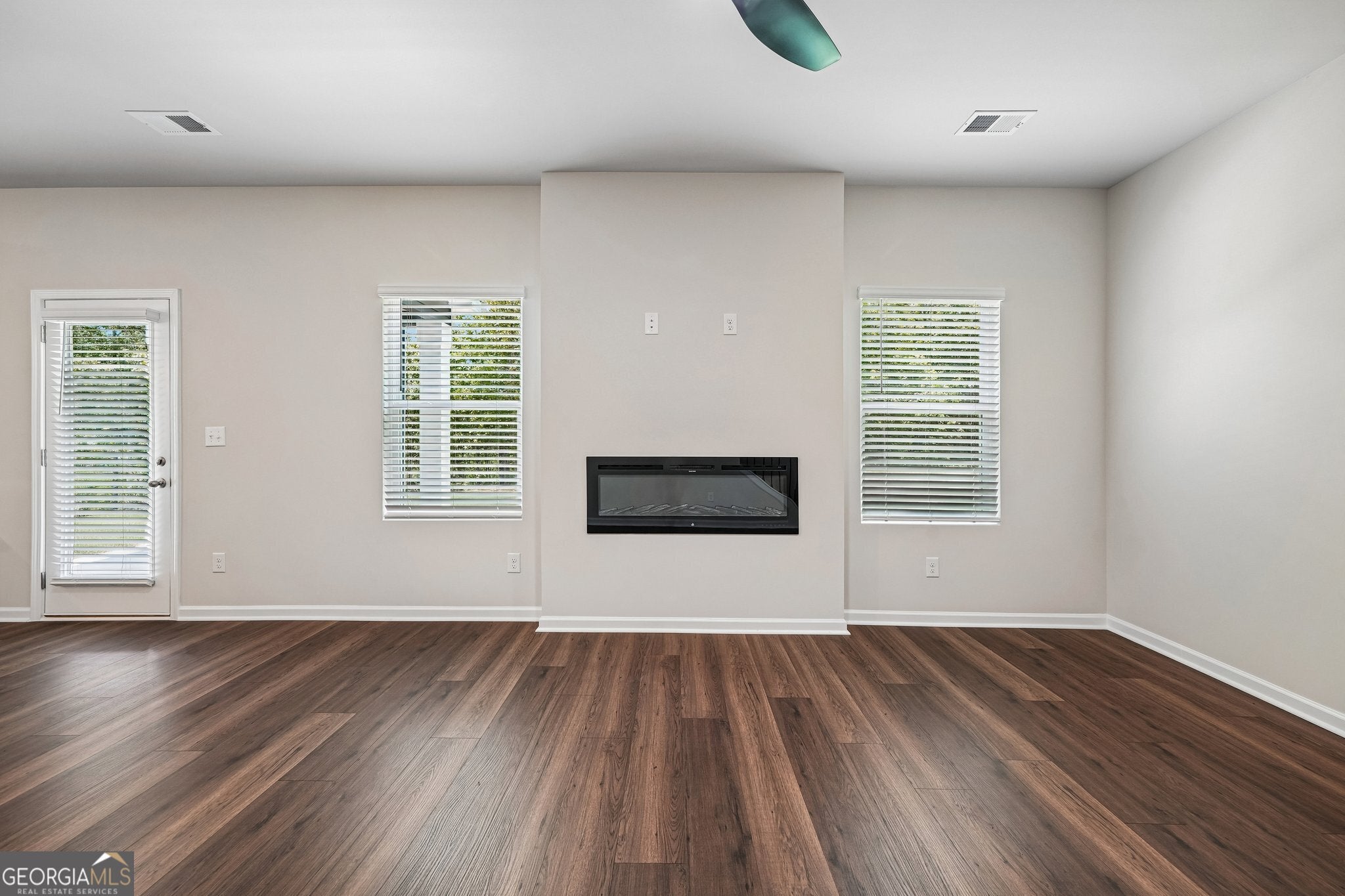 502 Taylor CT